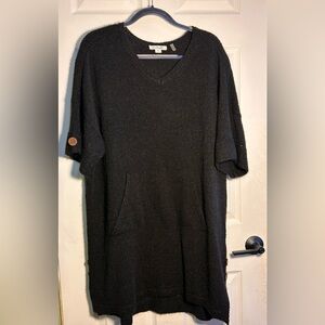 Simply Noelle Black V-Neck Sweater